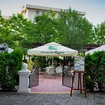 Jw Marriott Grand 5*