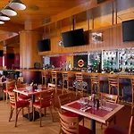 Hotell Jw Marriott Grand 5*
