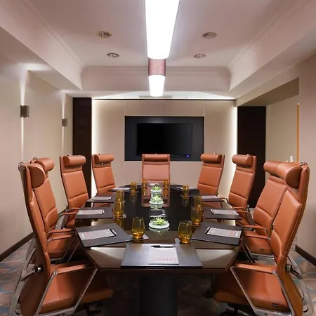 Jw Marriott Grand Hotel