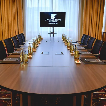 Готель Jw Marriott Grand 5*