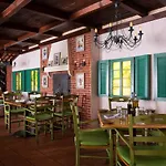 Jw Marriott Grand 5* Bükreş