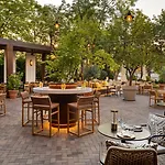 Otel Jw Marriott Grand Bükreş