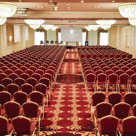 Jw Marriott Grand Hotell