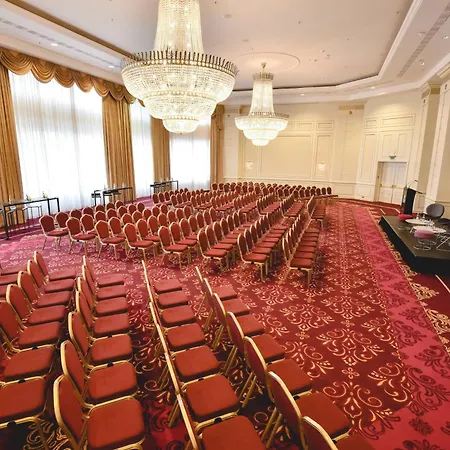 Ξενοδοχείο Jw Marriott Grand 5*