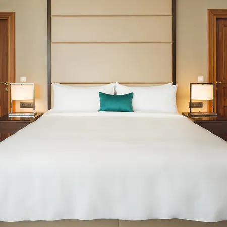 Jw Marriott Grand Hotel 5*