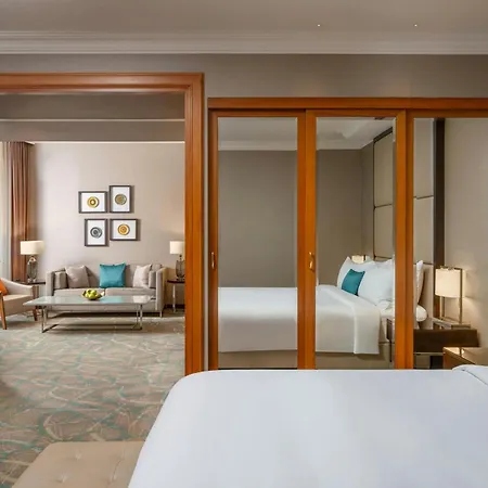 Jw Marriott Grand Otel 5*