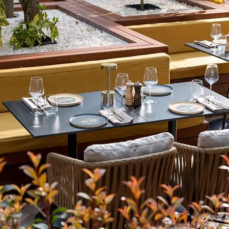 Jw Marriott Grand Hotel Bucarest