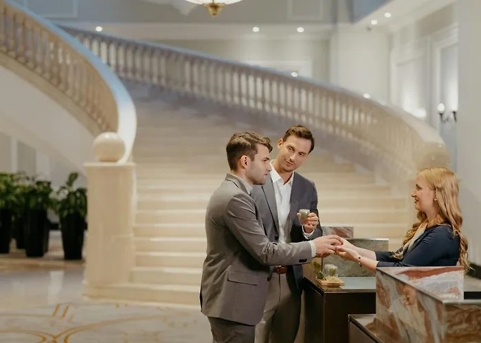 Jw Marriott Grand Hotel