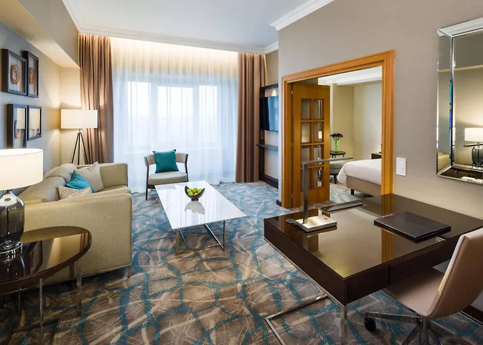Отель Jw Marriott Grand 5*