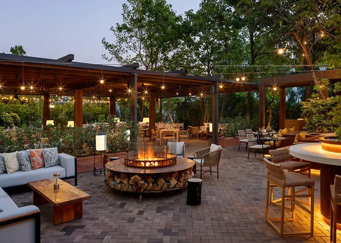 جيه.دابليو ماريوت غراند فندق 5*