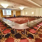 Jw Marriott Grand Hotel