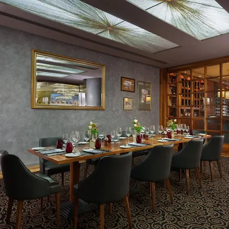 Jw Marriott Grand Hotel 5*